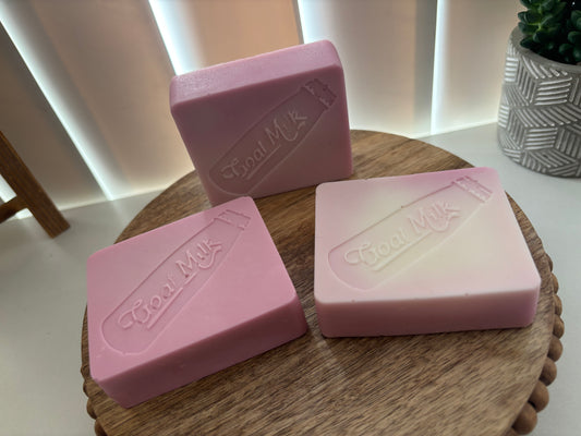 Lavender Breeze Scented Goat’s Milk Soap Bars — Handmade