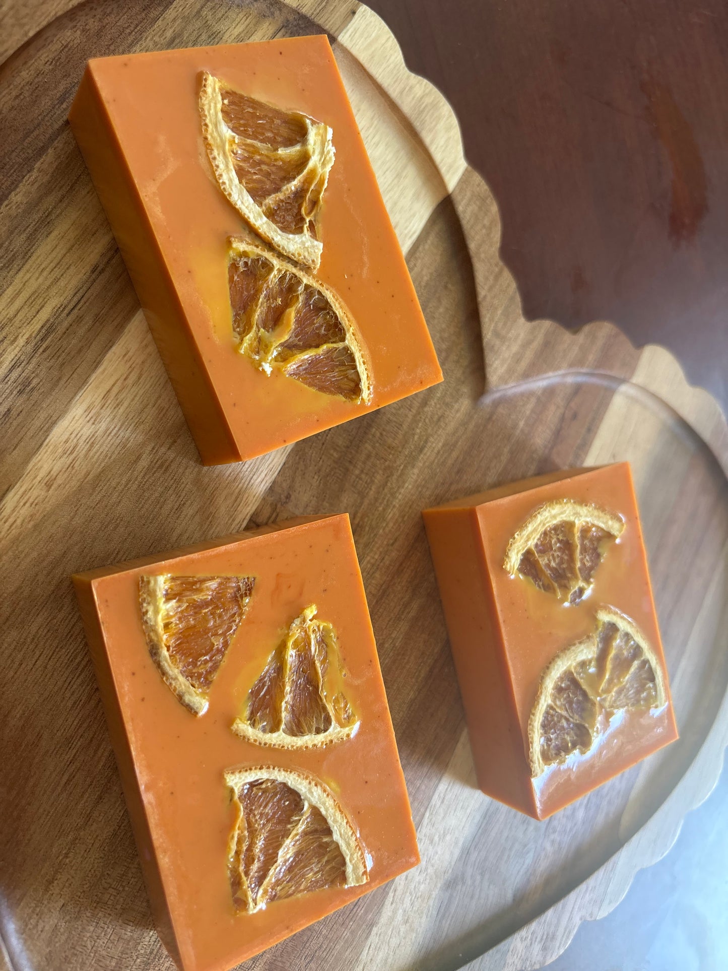 ☀️ The "Golden Hour" Goat Milk Soap 🍊🍯