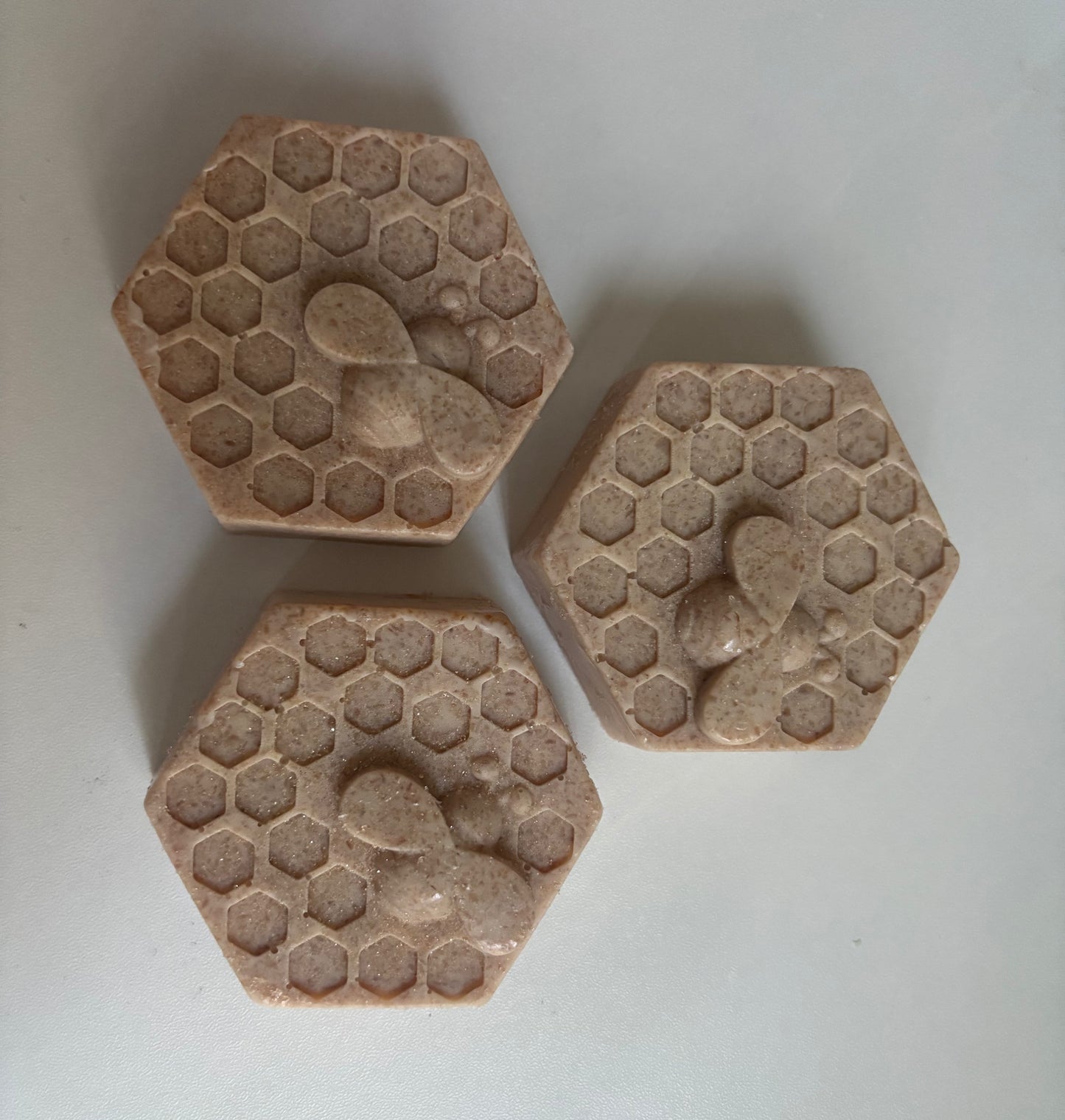 Honey comb w/ bees Milk Soap Bars