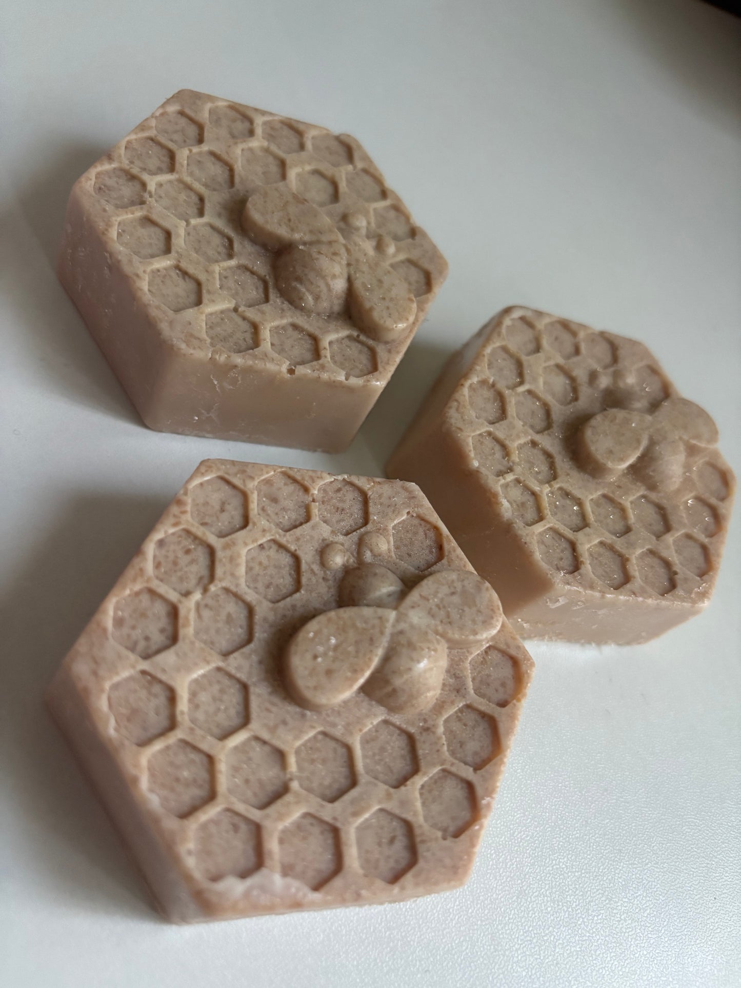Honey comb w/ bees Milk Soap Bars